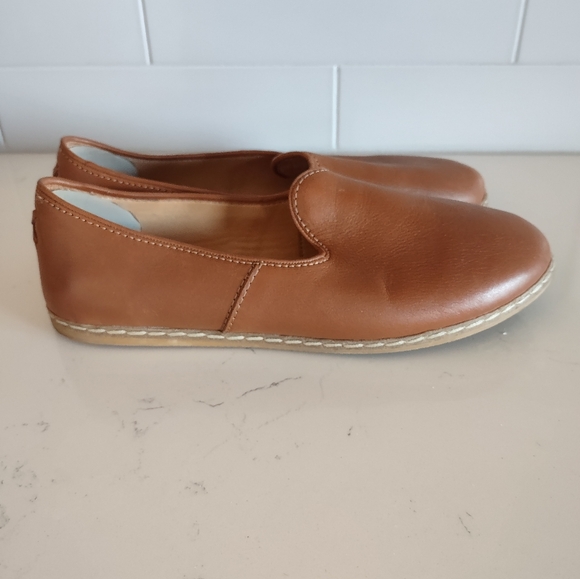 Charix Shoes Womens Size 41 / 9.5 US Camel Brown Loafers Slip On Flats Leather - Picture 4 of 8